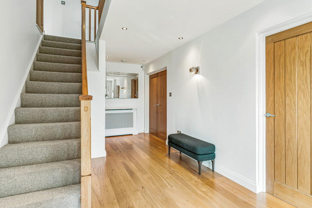 Additional image 3 of Reynards Road, Welwyn, AL6