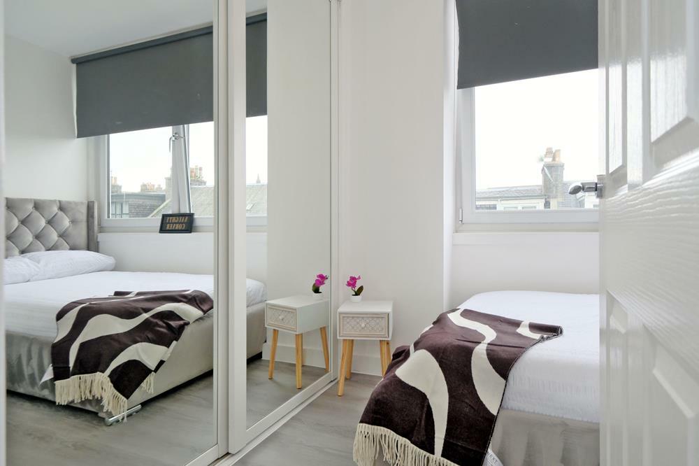 Additional image 5 of Summerfield Terrace, Top Floor Right, AB24