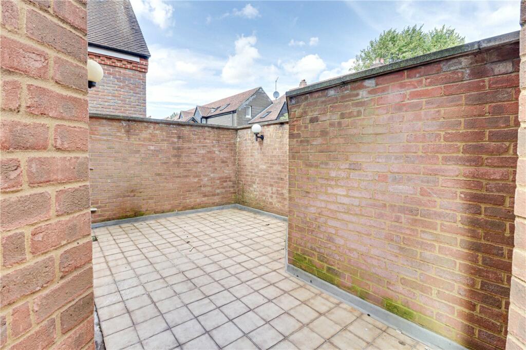 Additional image 8 of Pageant Road, St. Albans, Hertfordshire