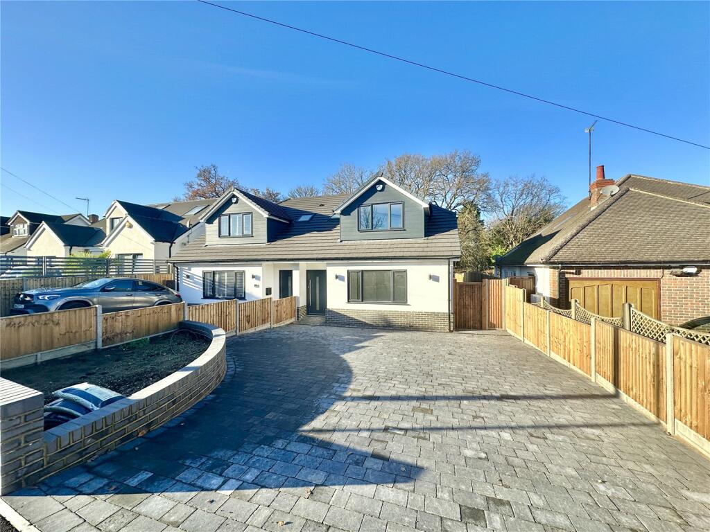 Woodside Road, Bricket Wood, St. Albans, Hertfordshire, AL2