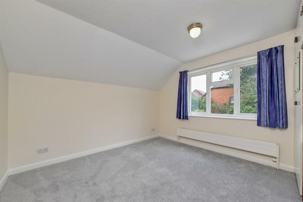 Additional image 9 of Wych Elms, Park Street, St. Albans