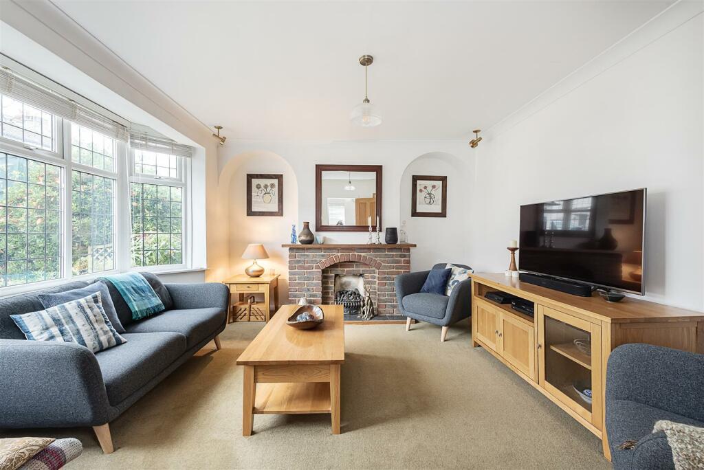 Additional image 3 of Cross Way, Harpenden