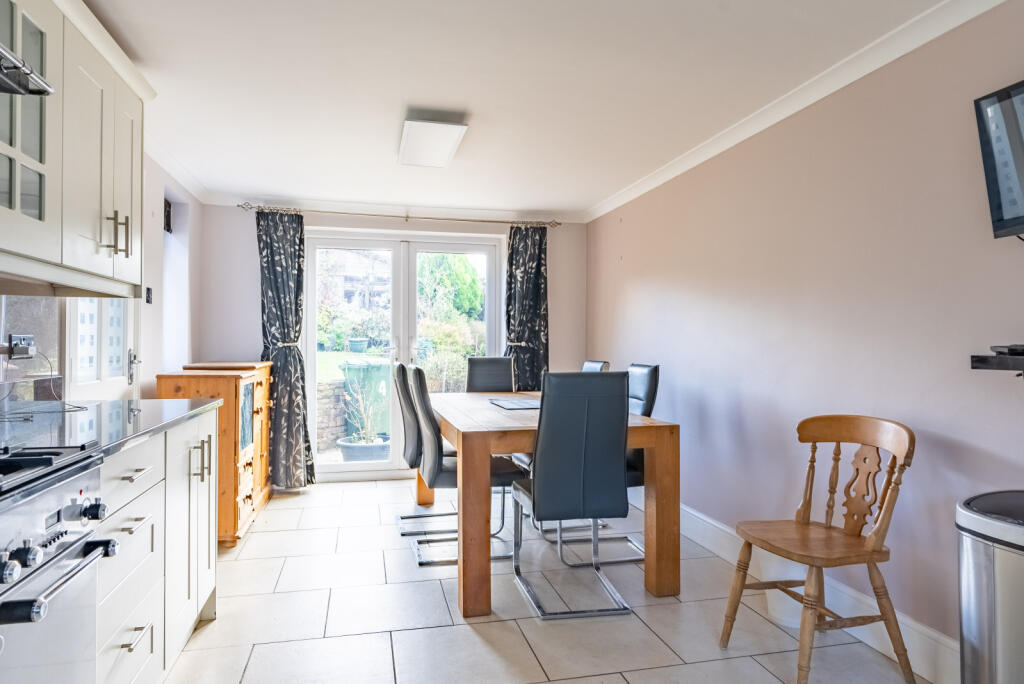 Additional image 6 of Someries Road, Harpenden, Hertfordshire, AL5