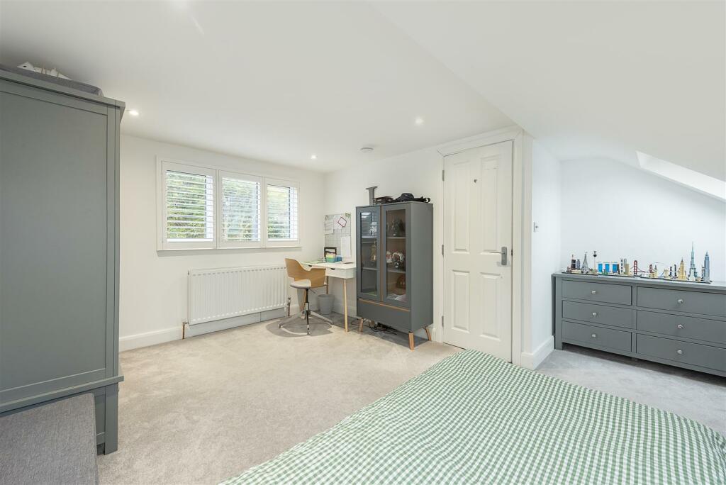 Additional image 8 of Ridgewood Drive, Harpenden