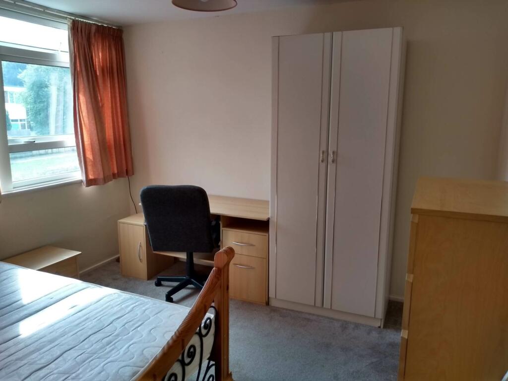 Additional image 2 of Wood Vale, Hatfield