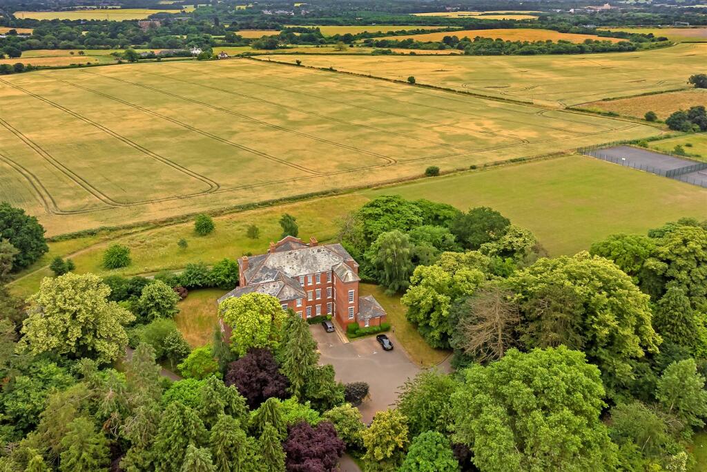 Additional image 21 of The Birches, 47 Azalea Close, St. Albans