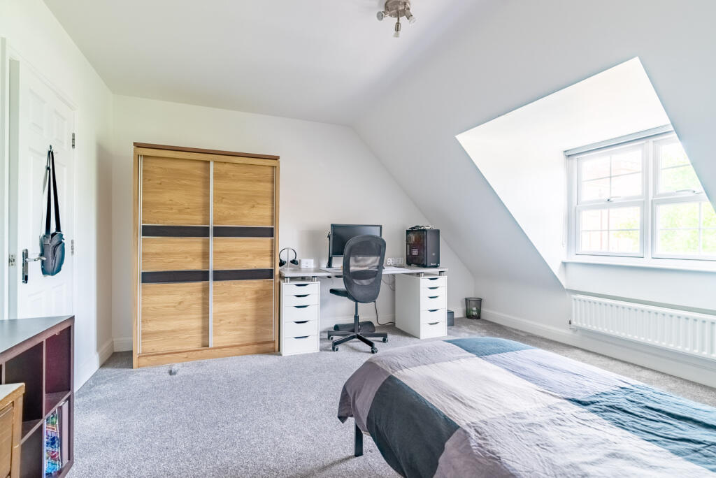 Additional image 13 of Azalea Close, Napsbury Park, St. Albans, Hertfordshire, AL2