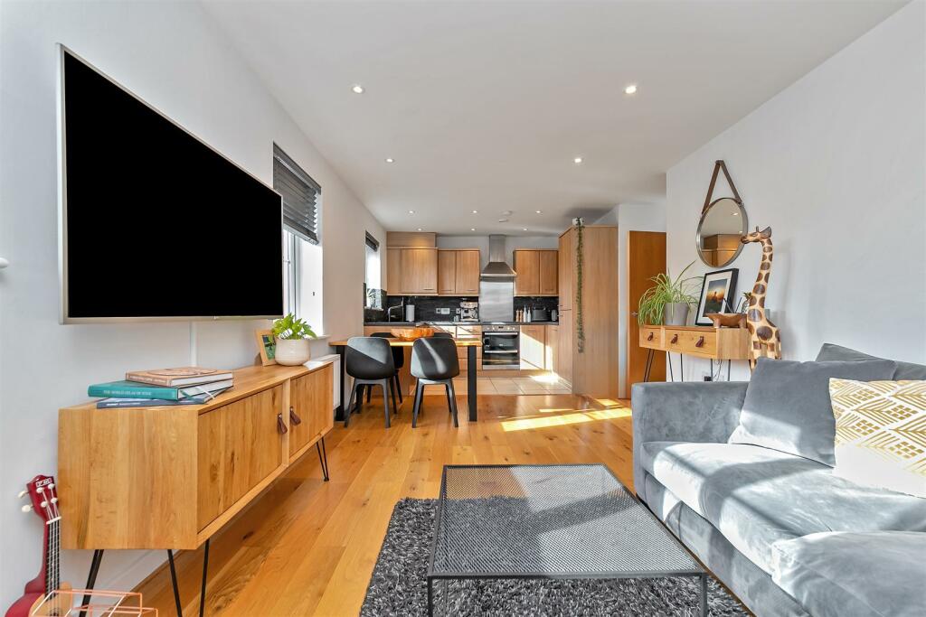 Additional image 18 of Centaurus Square, Curo Park Frogmore, St Albans