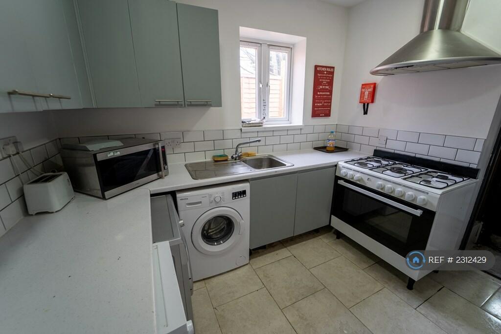 Additional image 2 of Pershore Road, Selly Park, Birmingham, B29