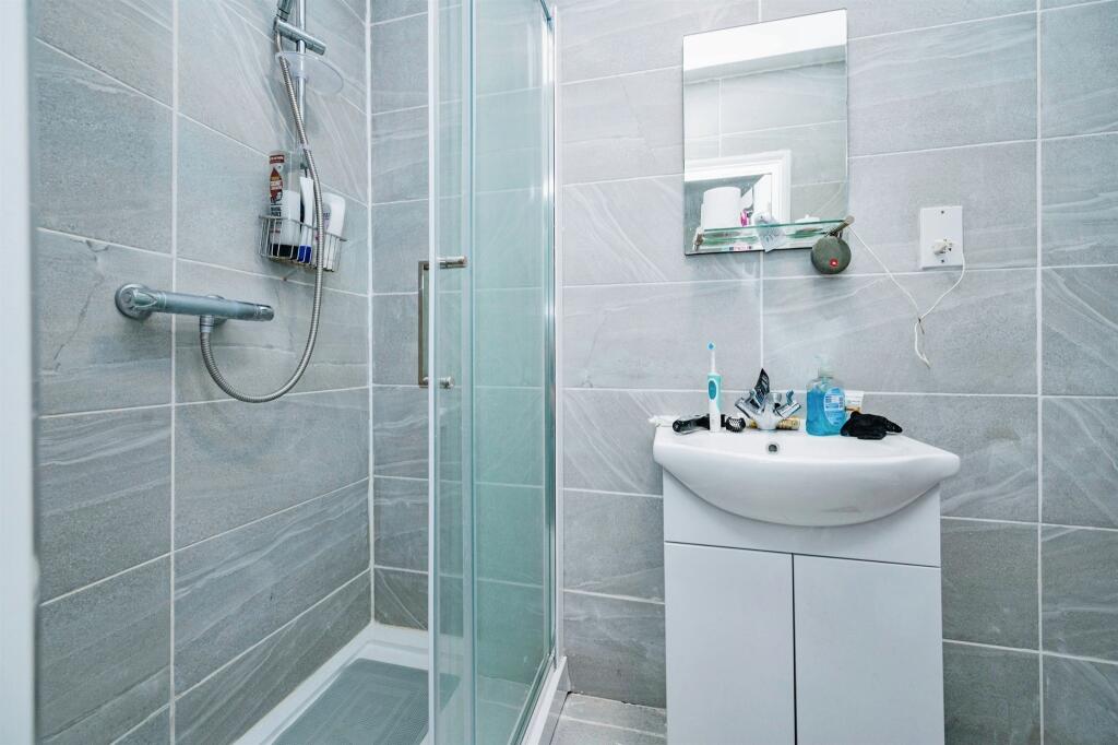 Additional image 12 of Collyer Road, London Colney, St. Albans