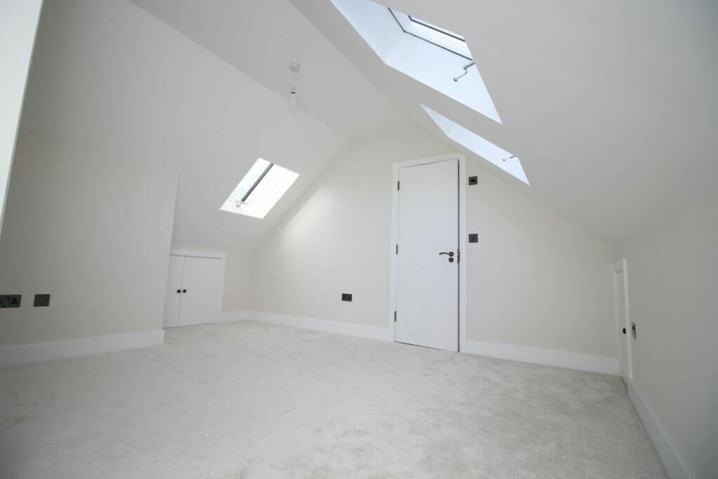 Additional image 7 of Park Street, Hatfield, Hertfordshire, AL9 5AT
