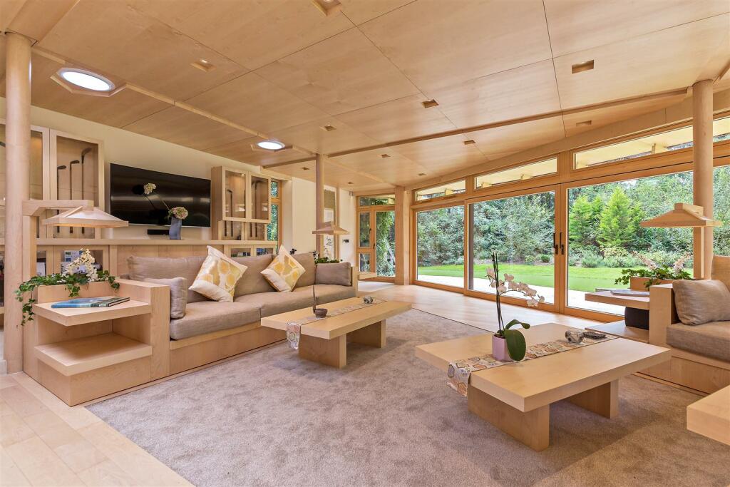 Additional image 9 of Pondwicks Close, St.Albans