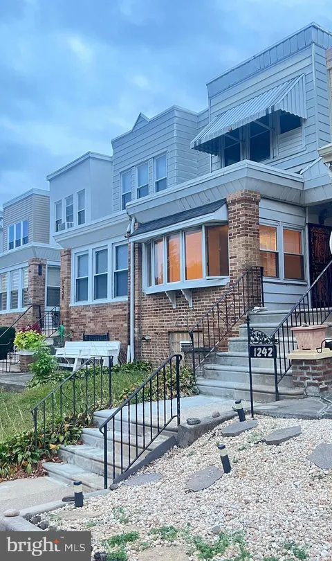 1240 N 64th Street, Philadelphia, PA 19151