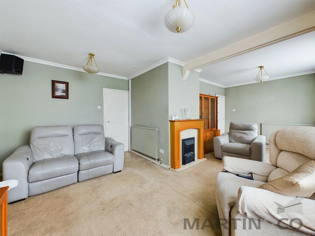 Additional image 4 of St Leonards Crescent, Sandridge, St Albans