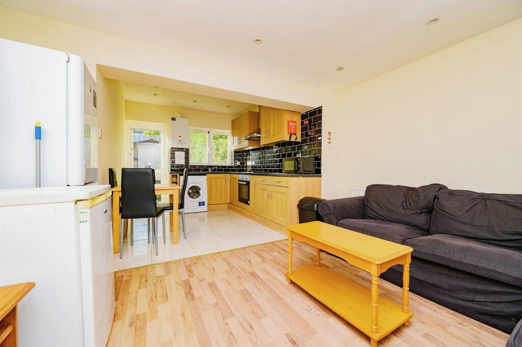 Additional image 10 of Scholars Walk, Hatfield