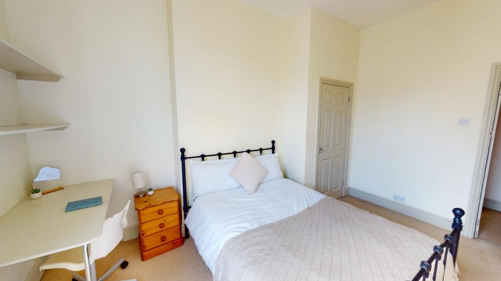 Additional image 18 of 22 Carlyle Road B16 9BJ