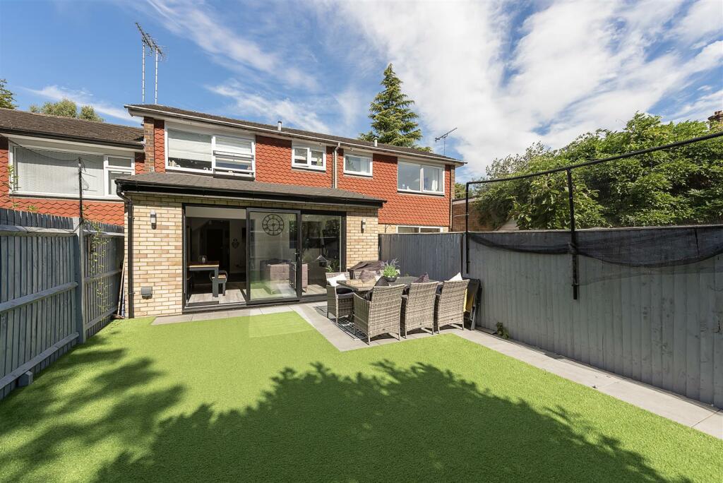 Additional image 11 of Milton Road, Harpenden