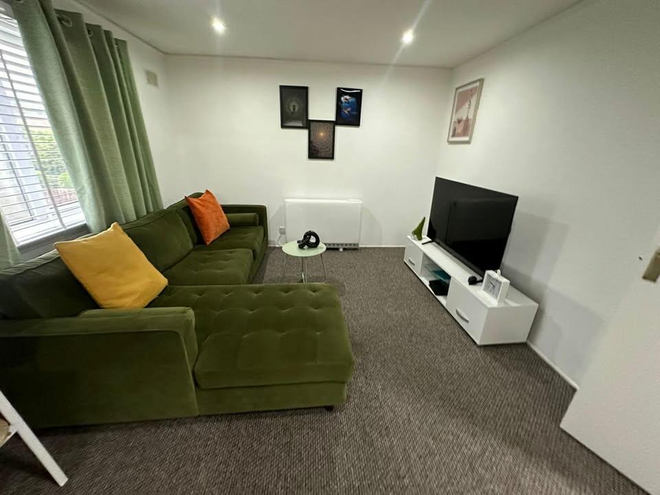 Long Street, Sparkbrook, B11