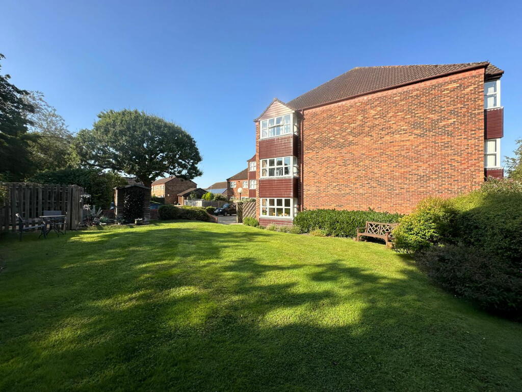 Additional image 2 of Harvest Court Harvesters, St. Albans, AL4 9QY