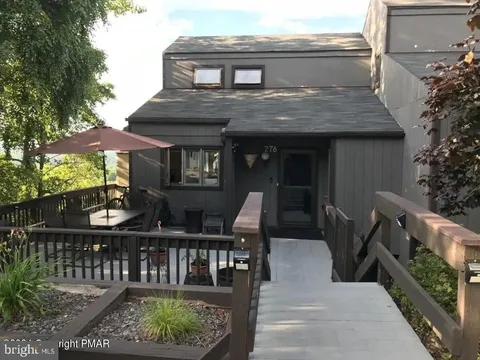 276 Overlook Way, Tannersville, PA 18372