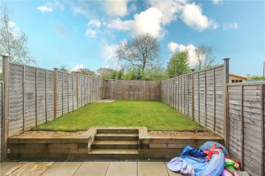 Additional image 11 of Crescent Gardens, St. Albans, Hertfordshire, AL4