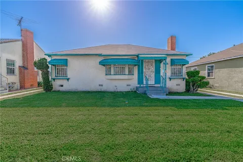 3834 West Boulevard, Los Angeles, CA 90008