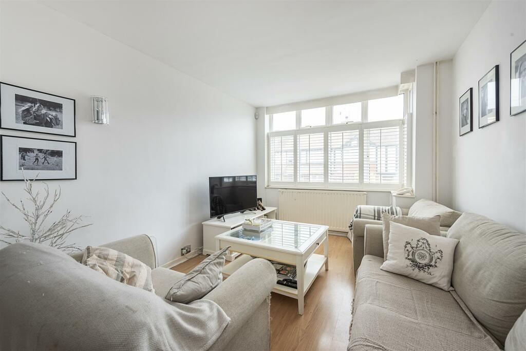 Additional image 13 of Glemsford Drive, Harpenden