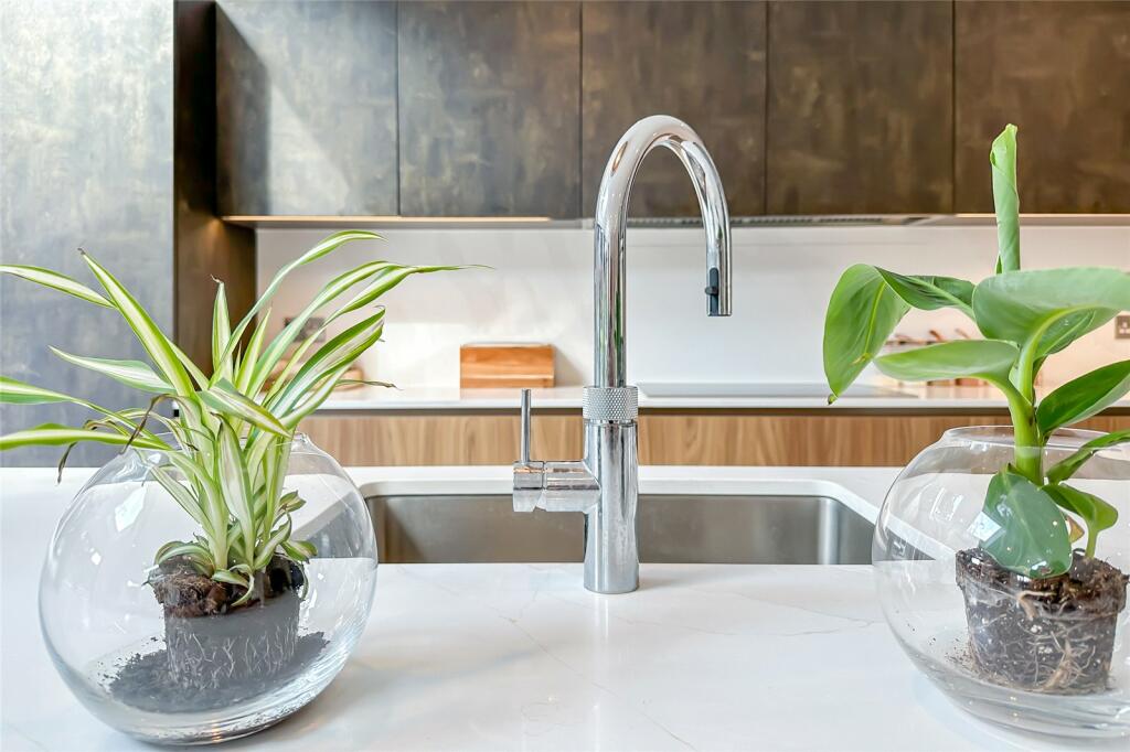 Additional image 8 of Silverwood Barns, St Albans Road, Sandridge, St. Albans, Hertfordshire, AL4