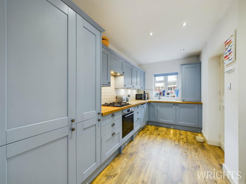 Additional image 2 of Burnham Green Road, Welwyn, AL6