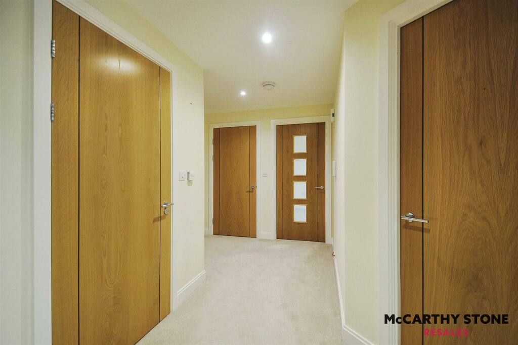 Additional image 14 of Eleanor House, 232 London Road, St Albans, Hertfordshire, AL1 1NR