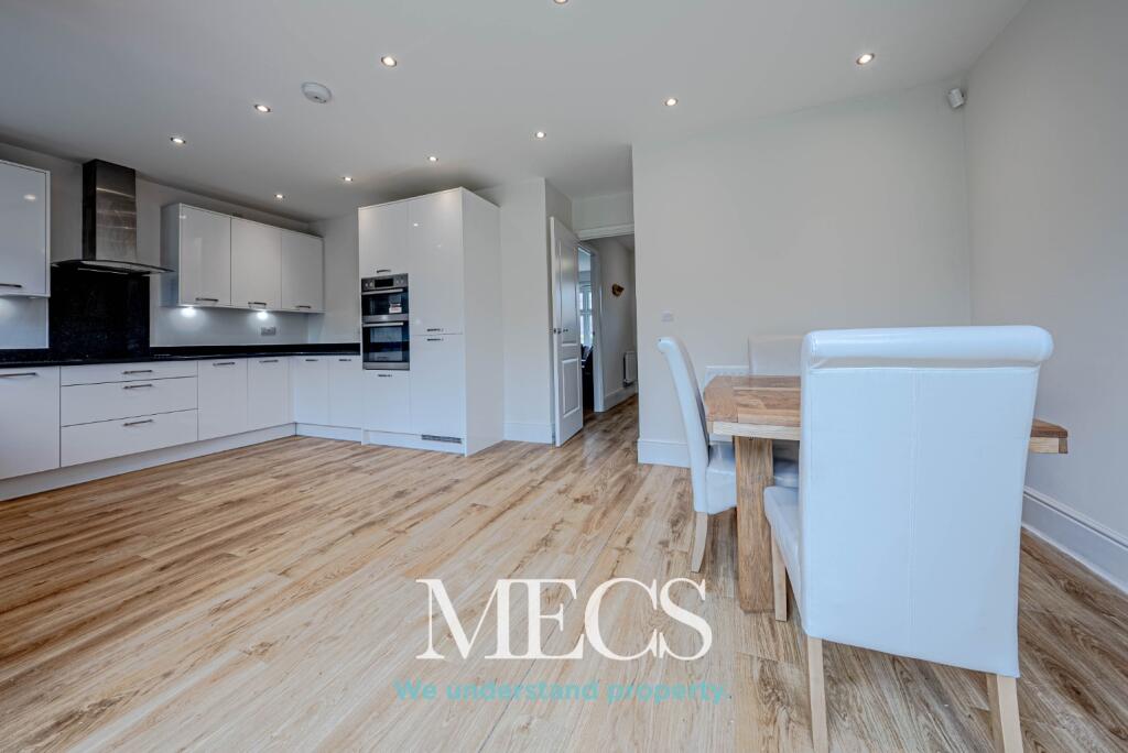 Additional image 6 of Umpire Close, 4 Bed detached in B17 8BD