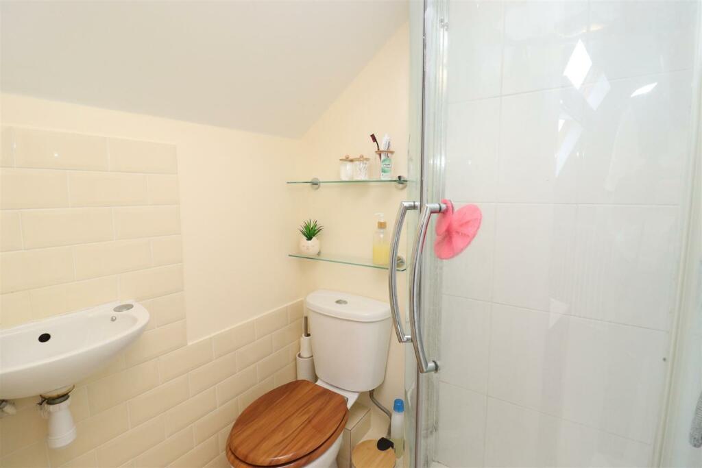 Additional image 13 of Colney Heath Lane, St. Albans