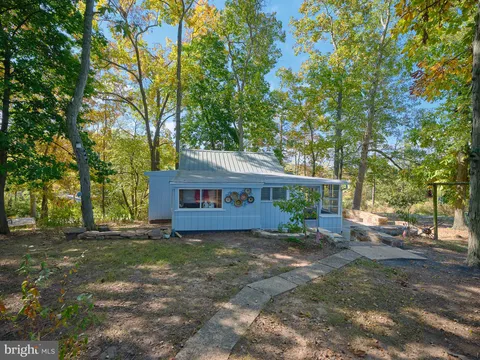Primary image of 563 E Dark Hollow Road Unit 245 KYLE LN Unit 245 KYLE L, Pipersville, PA 18947