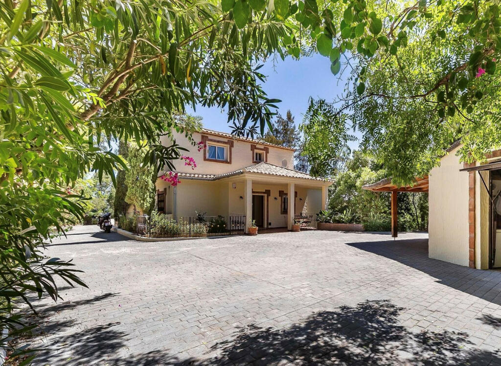 Additional image 2 of Estepona, Malaga, Spain