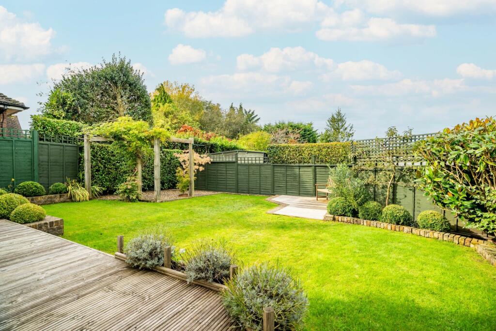 Additional image 18 of Manland Avenue, Harpenden, Hertfordshire, AL5