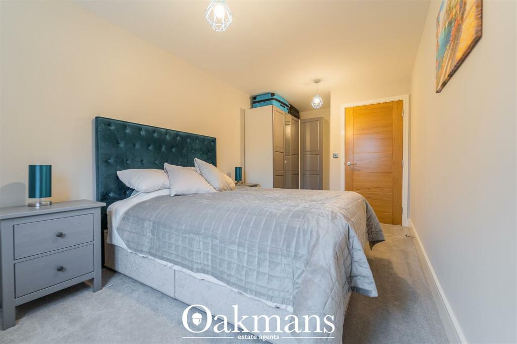 Additional image 12 of Oakview, Wake Green Road, B13