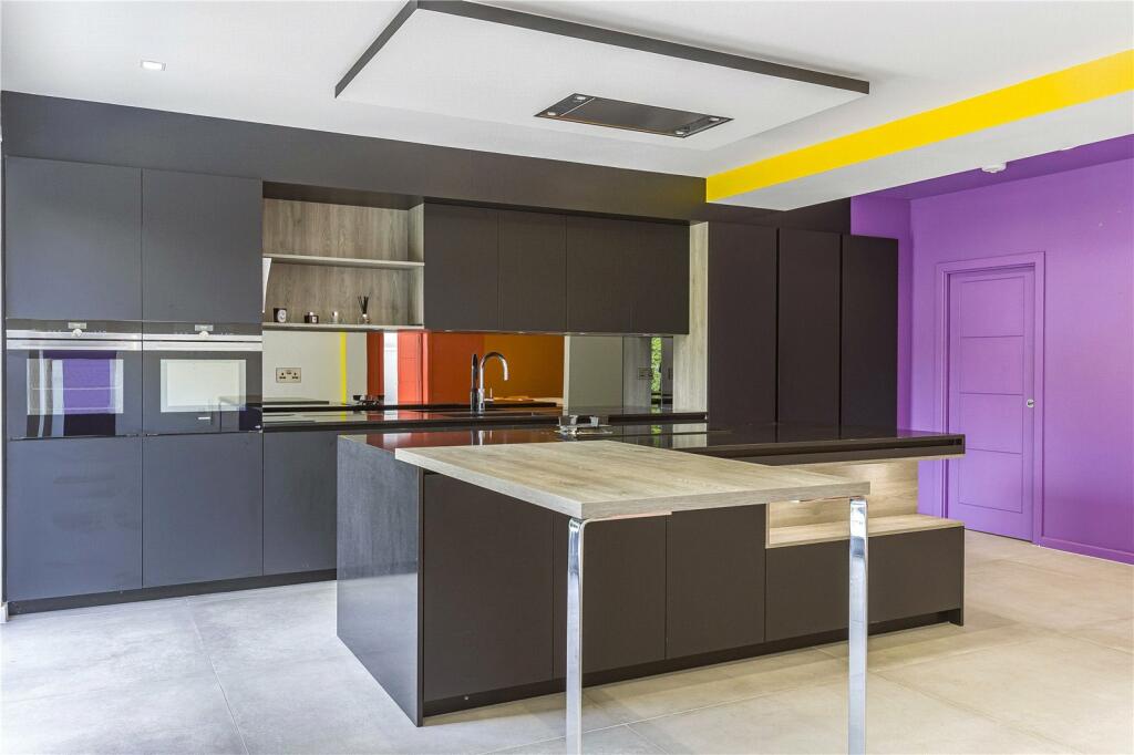 Additional image 5 of Great North Road, Brookmans Park, Hertfordshire, AL9