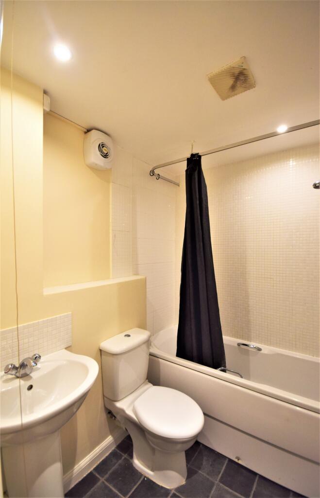 Additional image 11 of Dragon Road, Hatfield, AL10