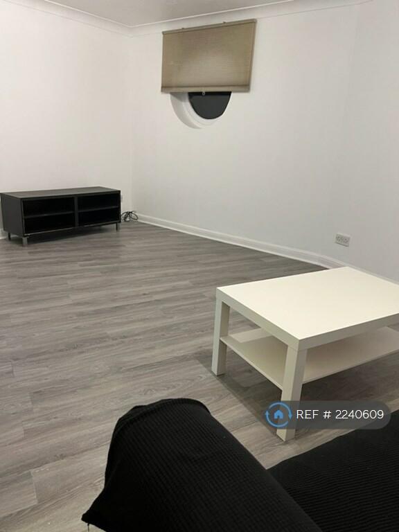 Additional image 5 of Hatfield, Hertfordshire, AL10