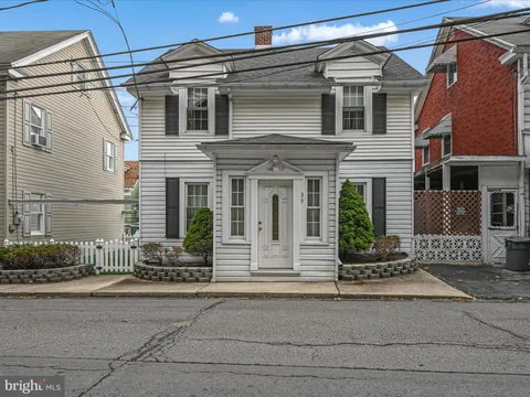 Primary image of 39 Westwood Street, Minersville, PA 17954