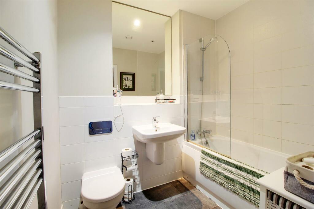 Additional image 9 of Green Close, Brookmans Park