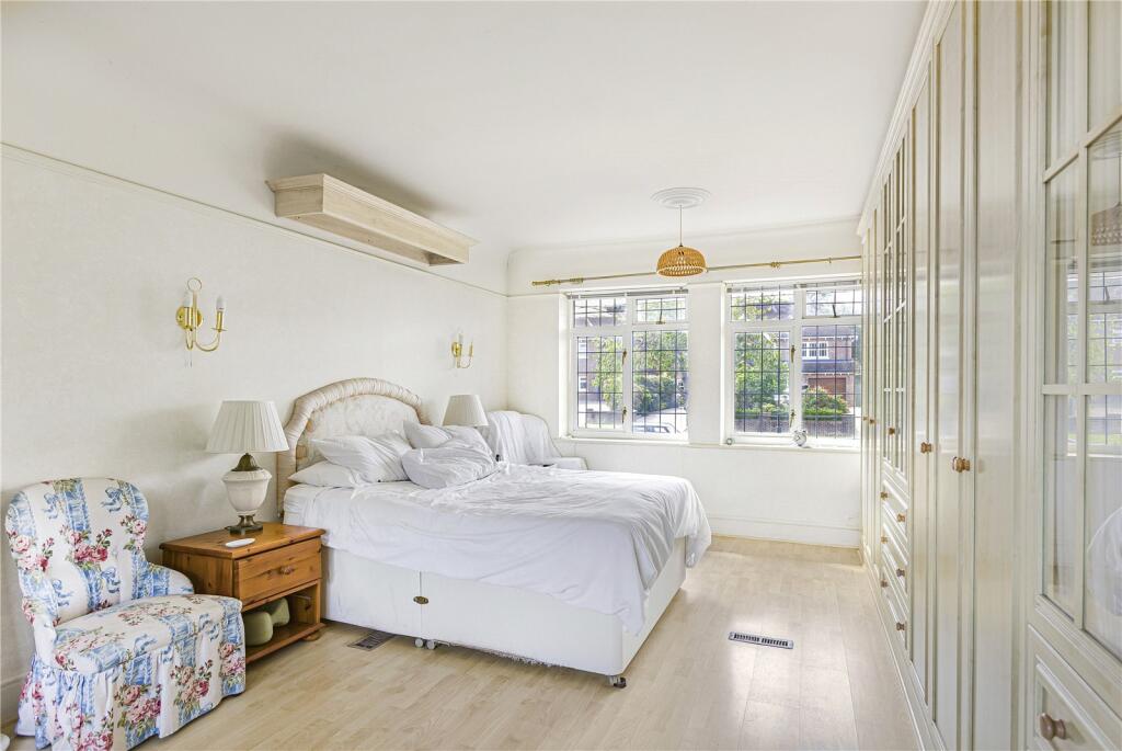 Additional image 10 of Brookmans Avenue, Brookmans Park, Hertfordshire, AL9