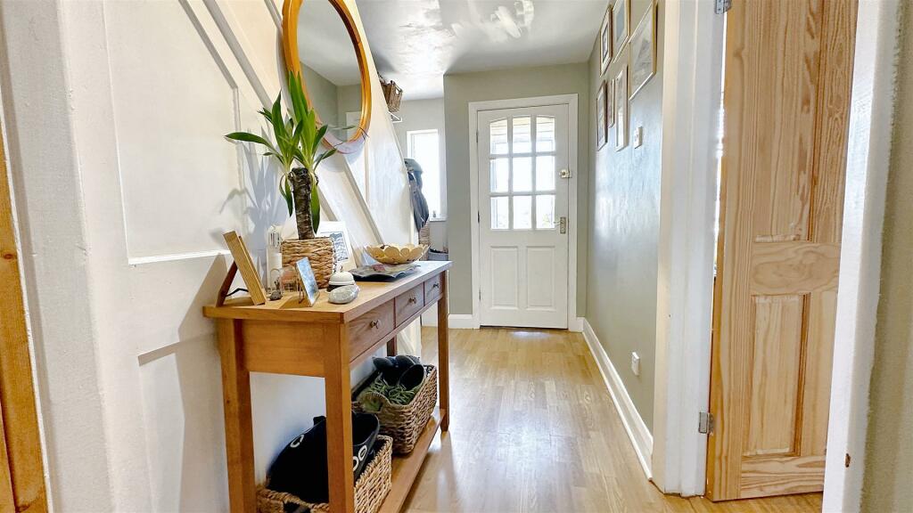 Additional image 3 of Woodfall Avenue, Cotteridge, Birmingham