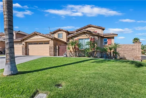 426 Sparrow Lane, San Jacinto, CA 92582