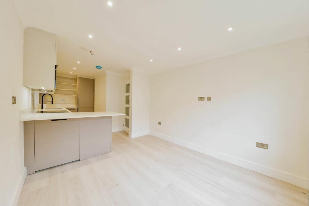 Additional image 3 of The Acorns, St. Albans, AL4