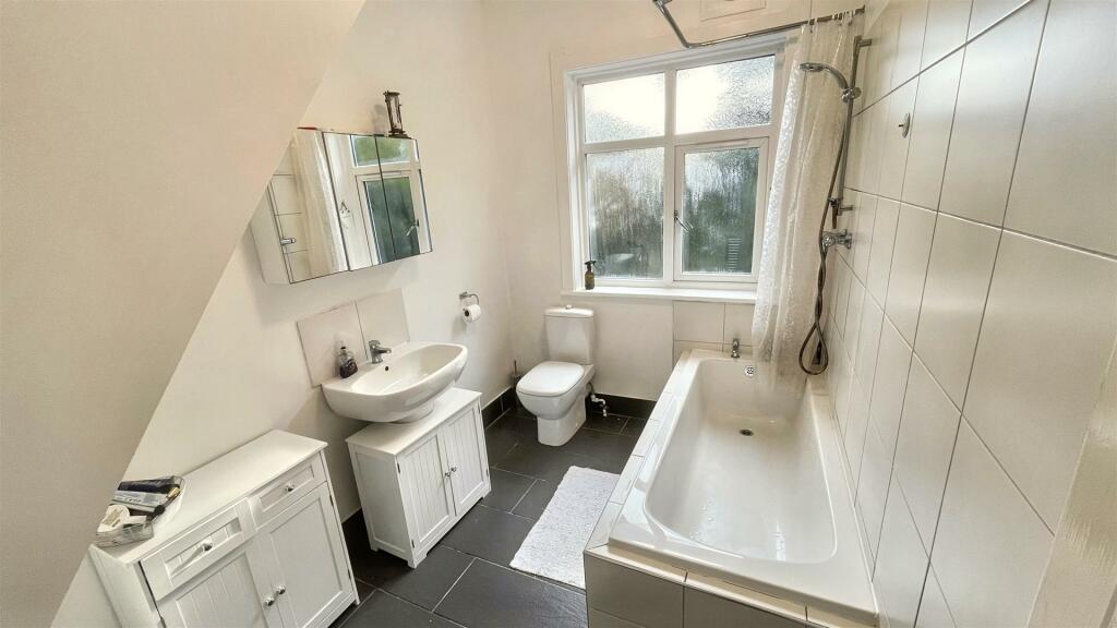 Additional image 20 of Billesley Lane, Moseley