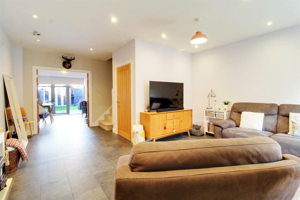 Additional image 11 of Green Close, Brookmans Park