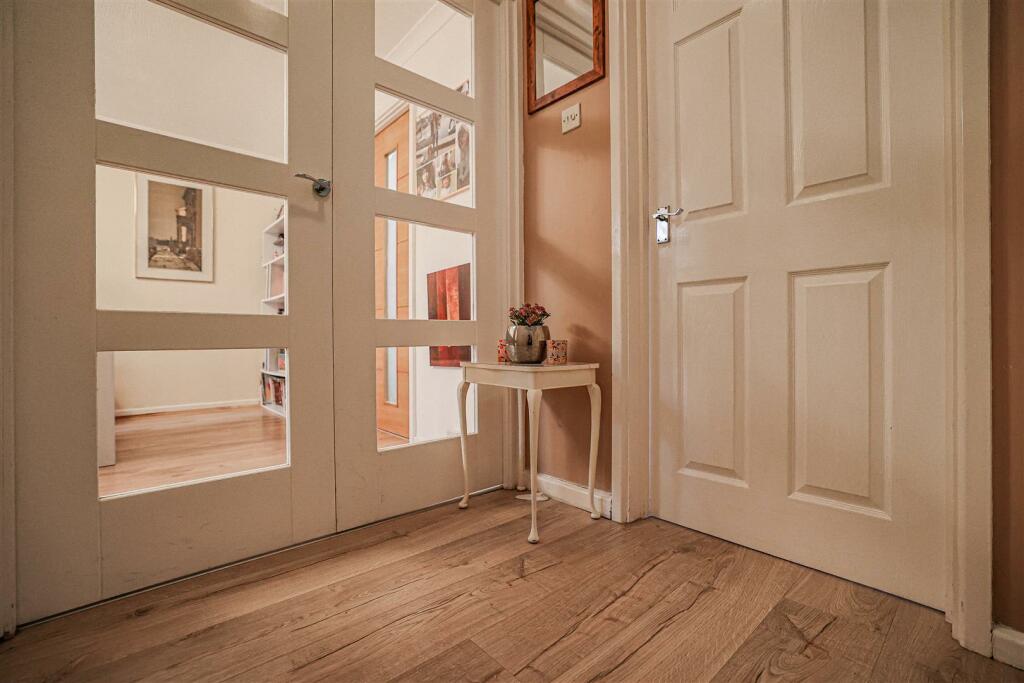 Additional image 15 of Broadstone Road, Harpenden, AL5