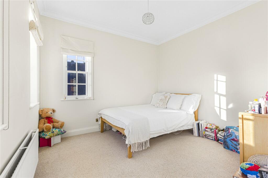 Additional image 16 of Brookmans Avenue, Brookmans Park, Hertfordshire, AL9