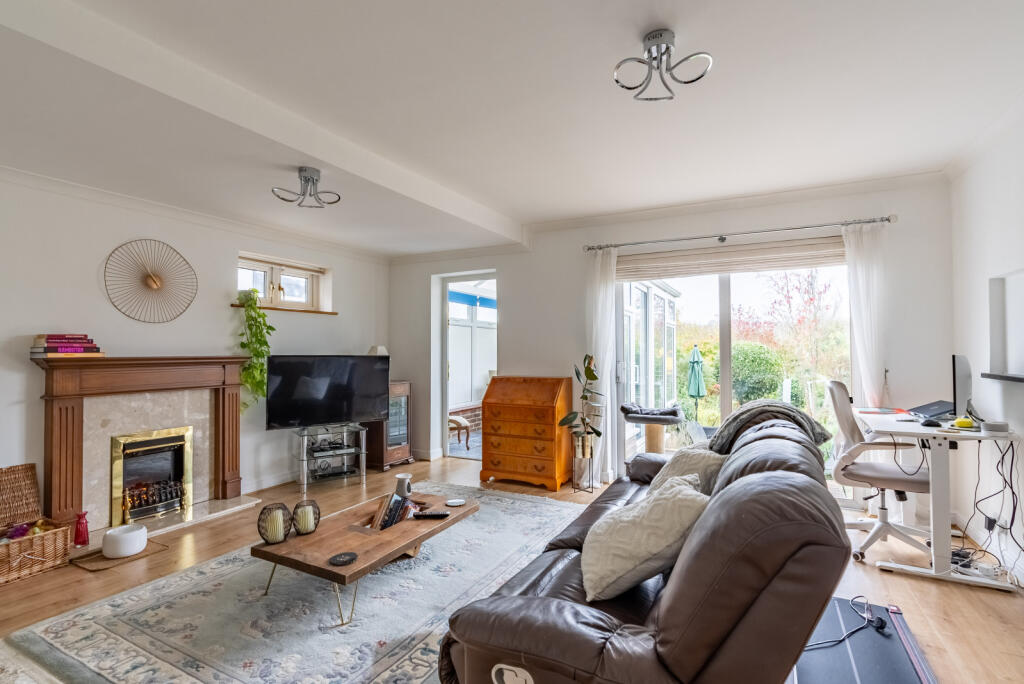 Additional image 23 of Marshalls Way, Wheathampstead, St. Albans, Hertfordshire, AL4